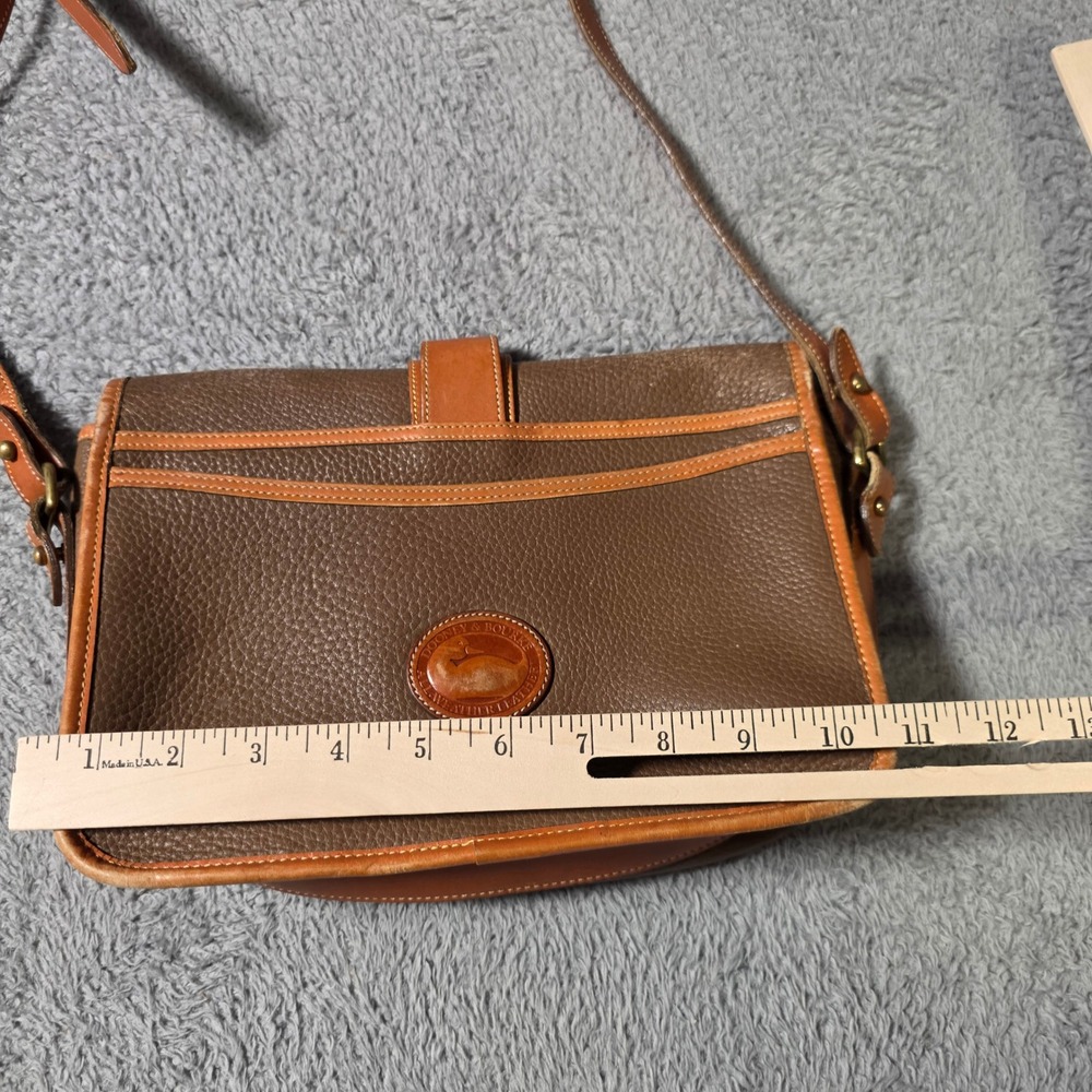 Dooney & Bourke Womens Medium Crossbody Bag Brown All Weather Leather Vintage - Picture 2 of 11